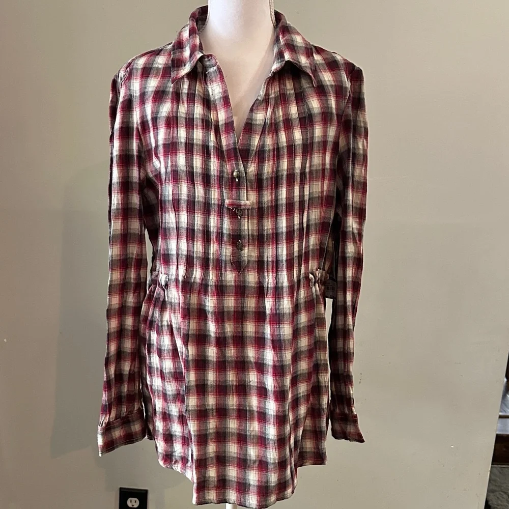 Tommy Hilfiger Red and White Plaid Button-Down Shirt - Picture 1 of 6
